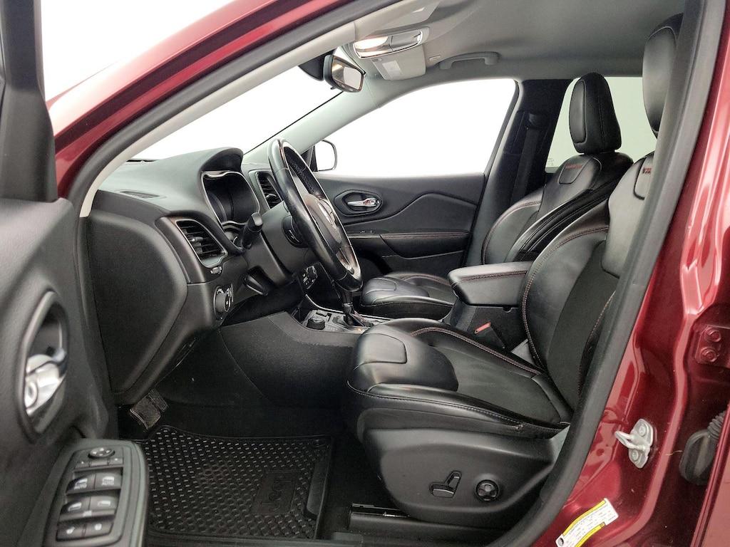 used 2019 Jeep Cherokee car, priced at $15,998