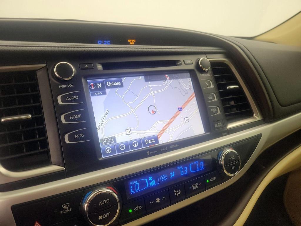 used 2019 Toyota Highlander car, priced at $34,998