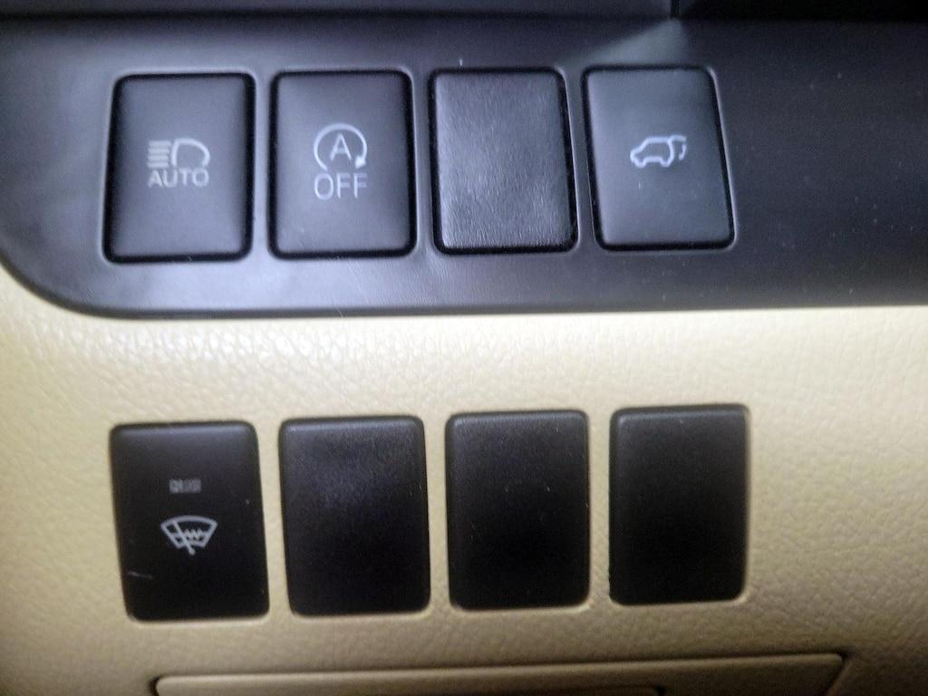 used 2019 Toyota Highlander car, priced at $34,998