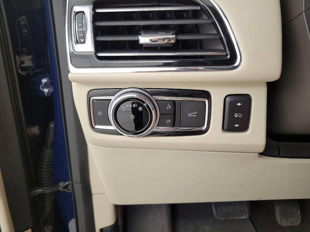 used 2019 Lincoln Navigator car, priced at $52,998
