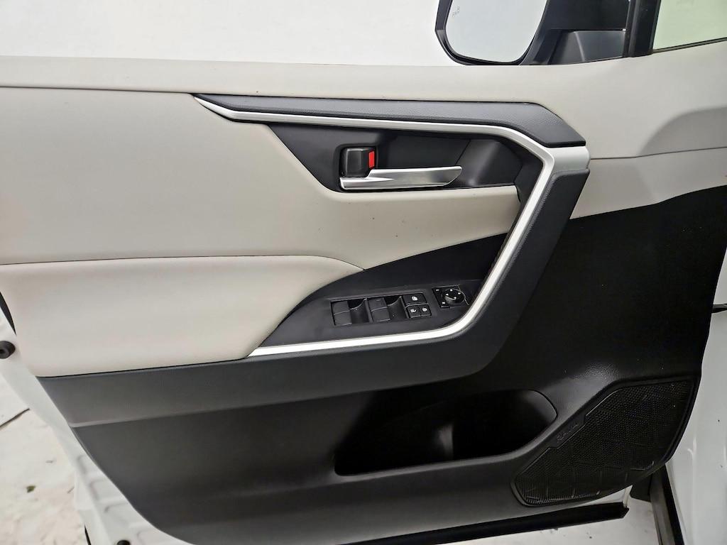 used 2019 Toyota RAV4 car, priced at $26,998