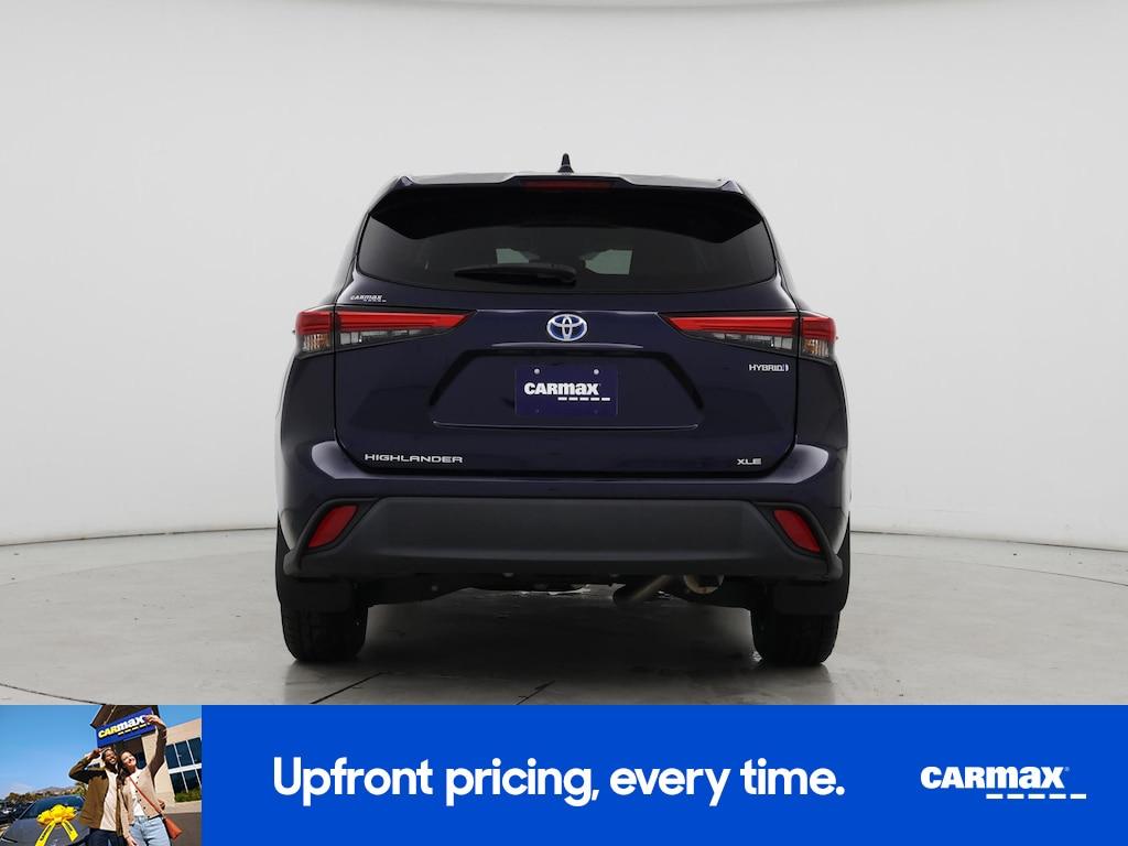 used 2022 Toyota Highlander Hybrid car, priced at $40,998