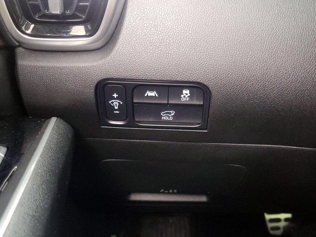 used 2021 Kia Sorento car, priced at $27,998