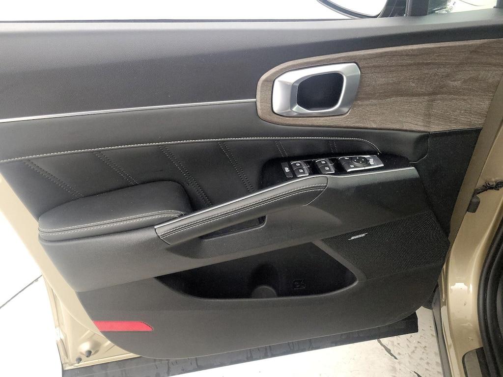 used 2021 Kia Sorento car, priced at $27,998