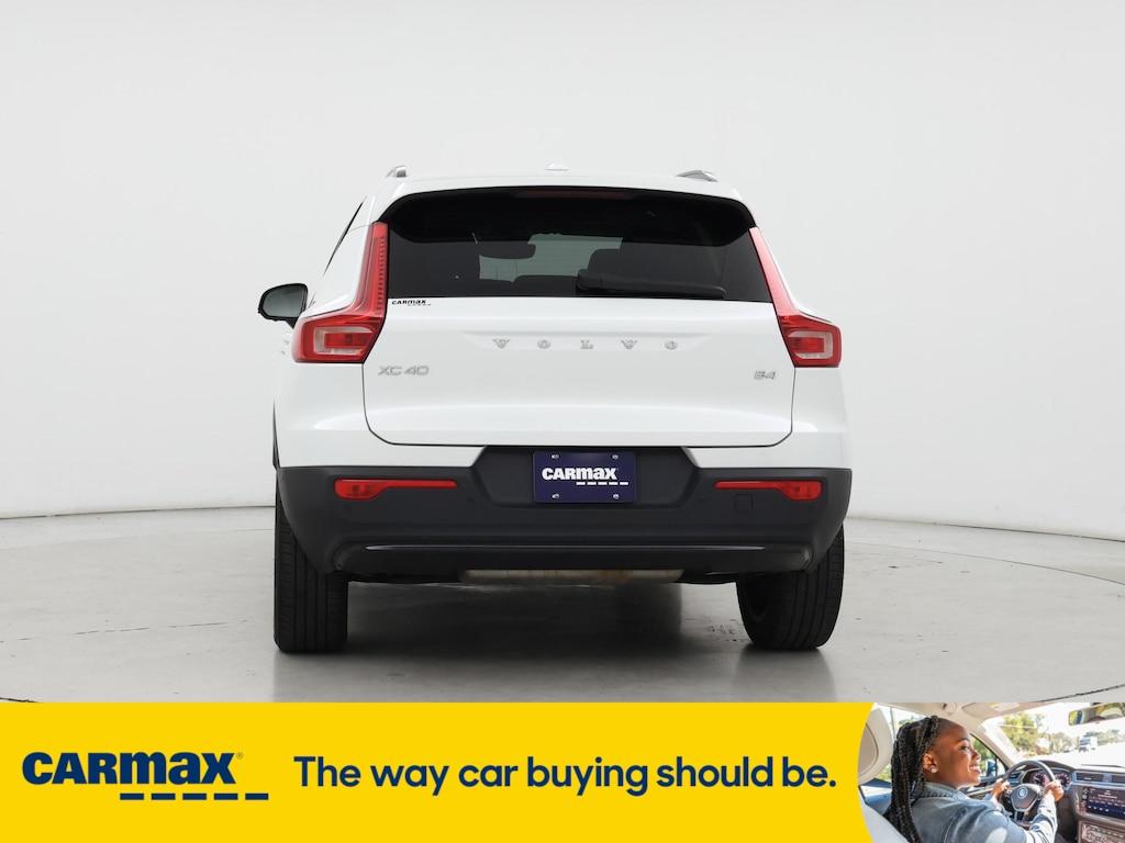 used 2023 Volvo XC40 car, priced at $28,998