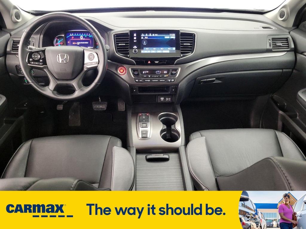 used 2022 Honda Pilot car, priced at $33,998