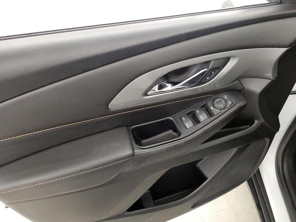 used 2021 Chevrolet Traverse car, priced at $24,998