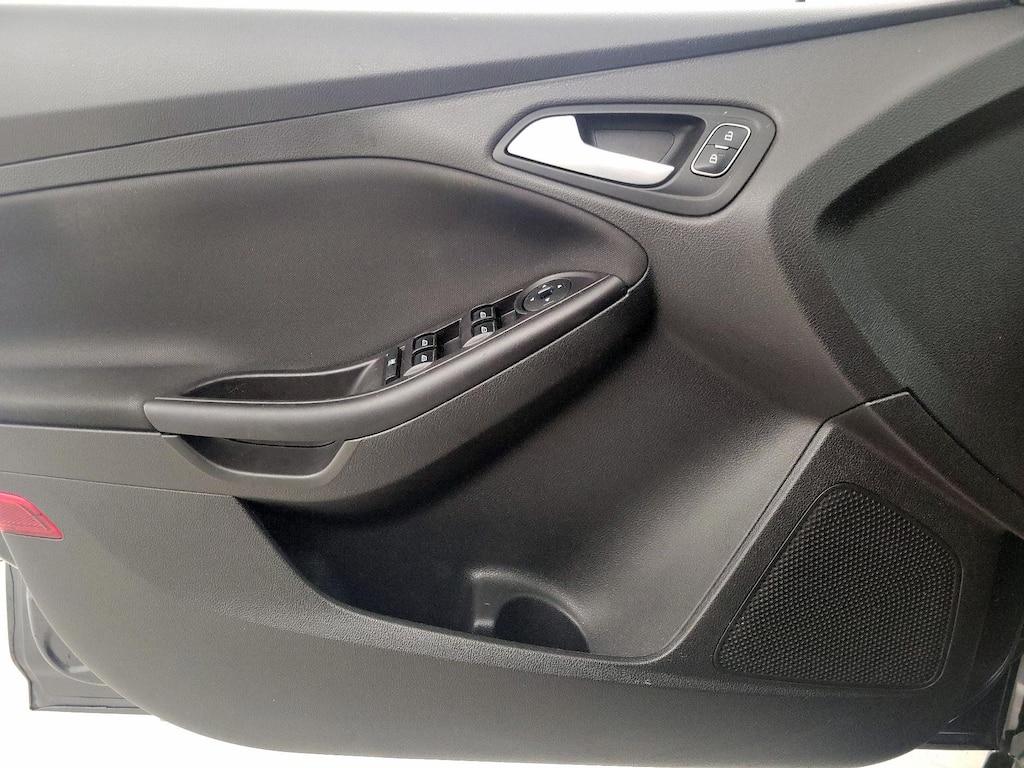 used 2016 Ford Focus car, priced at $11,998