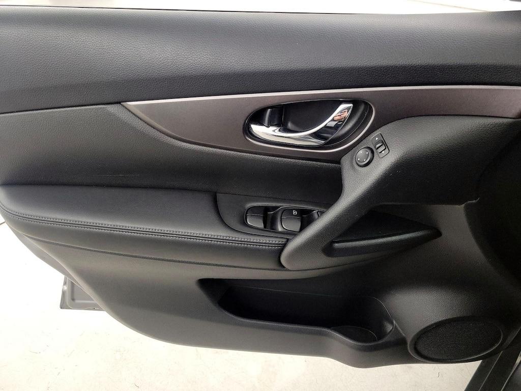 used 2015 Nissan Rogue car, priced at $13,998