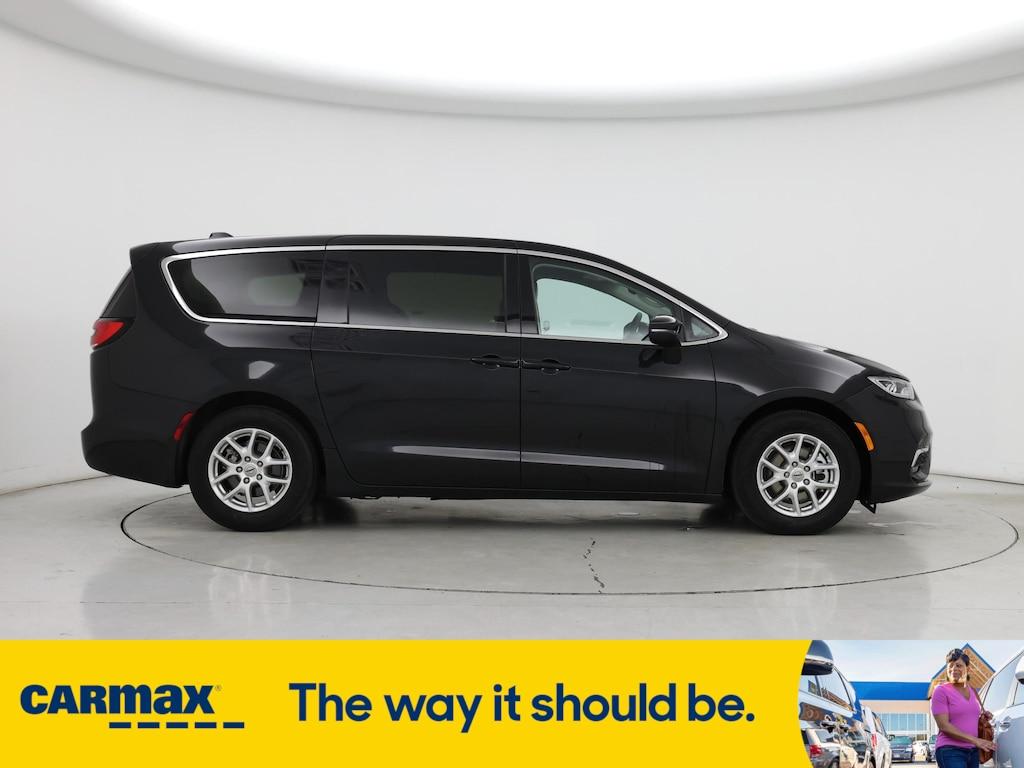 used 2023 Chrysler Pacifica car, priced at $28,998