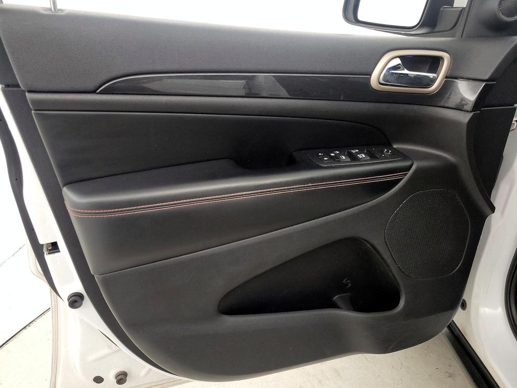 used 2017 Jeep Grand Cherokee car, priced at $20,998