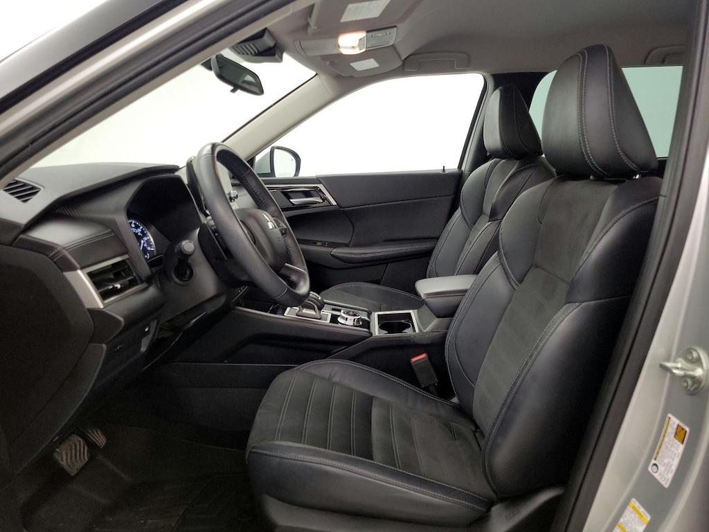 used 2023 Mitsubishi Outlander car, priced at $25,998
