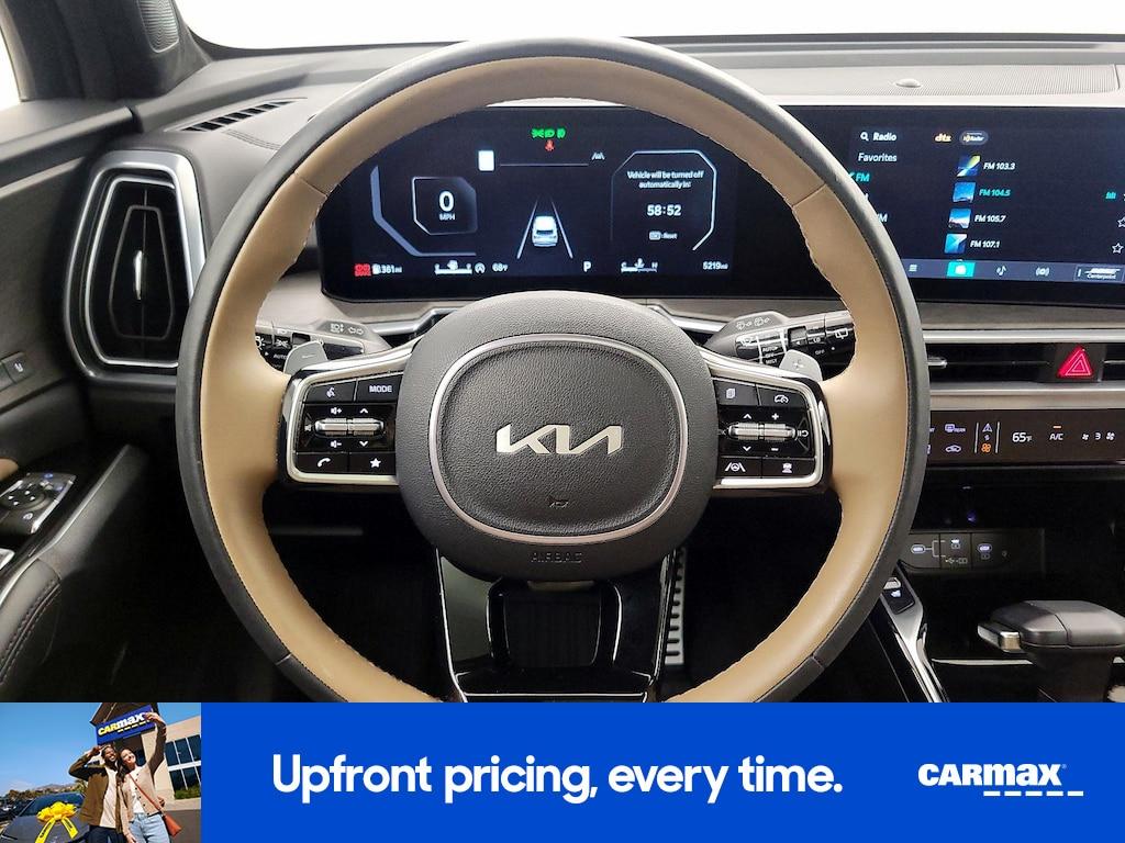 used 2025 Kia Sorento car, priced at $42,998