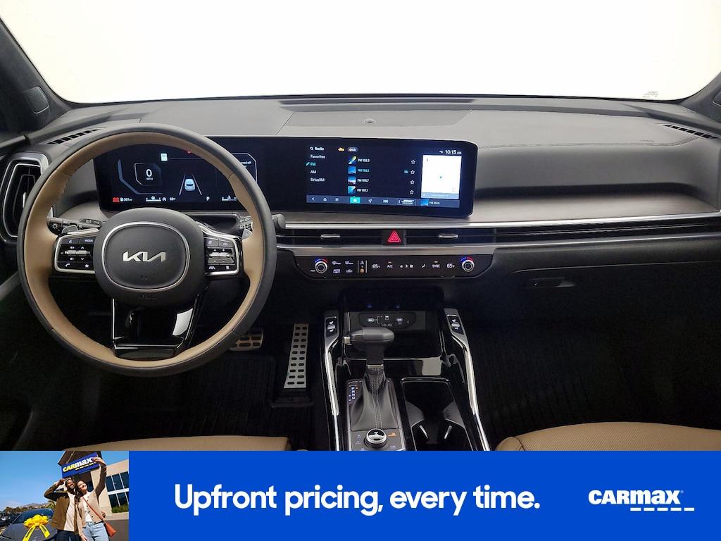 used 2025 Kia Sorento car, priced at $42,998
