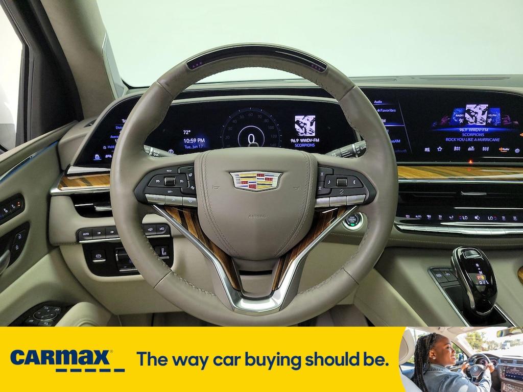 used 2024 Cadillac Escalade car, priced at $87,998