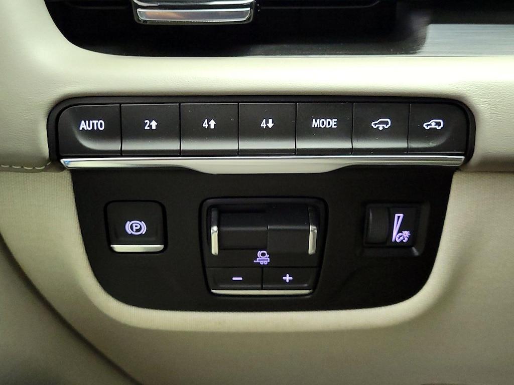 used 2024 Cadillac Escalade car, priced at $87,998