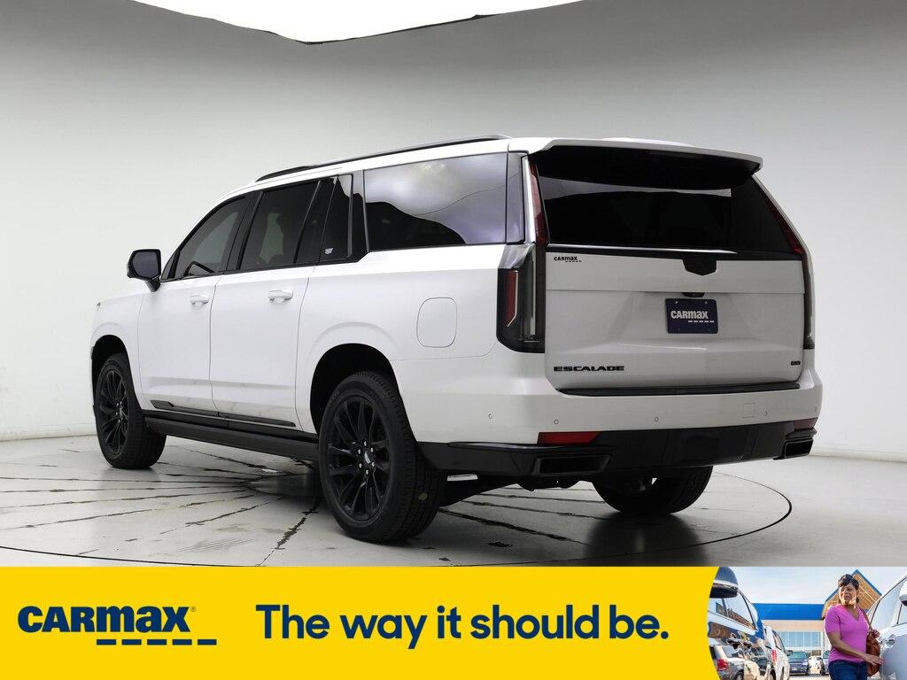 used 2024 Cadillac Escalade car, priced at $87,998