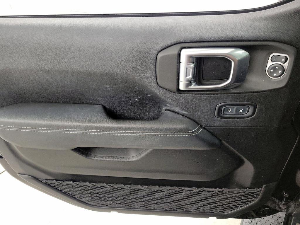 used 2021 Jeep Wrangler car, priced at $33,998