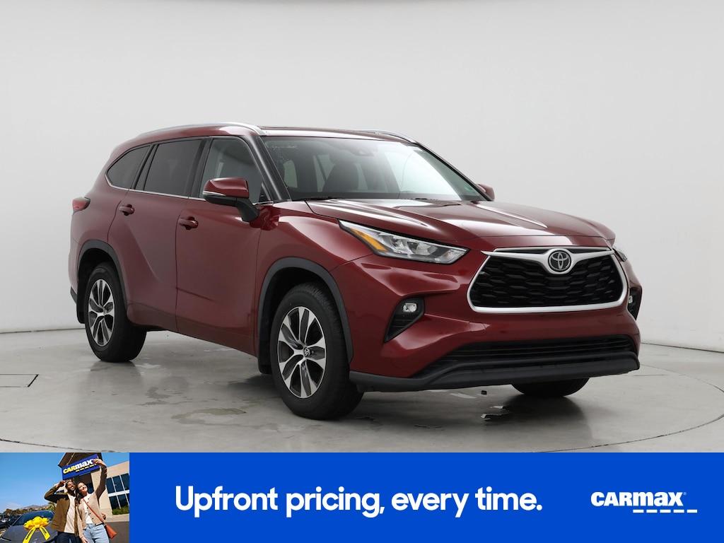 used 2020 Toyota Highlander car, priced at $26,998