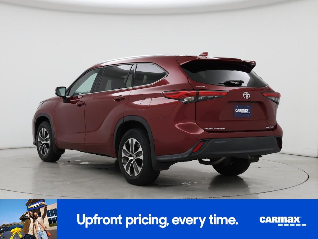 used 2020 Toyota Highlander car, priced at $26,998