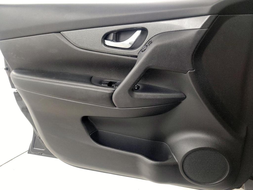 used 2015 Nissan Rogue car, priced at $13,998