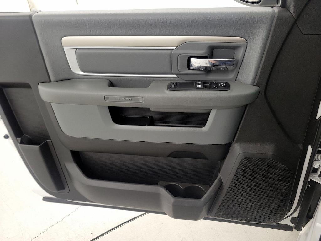 used 2019 Ram 1500 Classic car, priced at $26,998