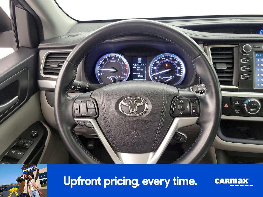 used 2016 Toyota Highlander car, priced at $19,998
