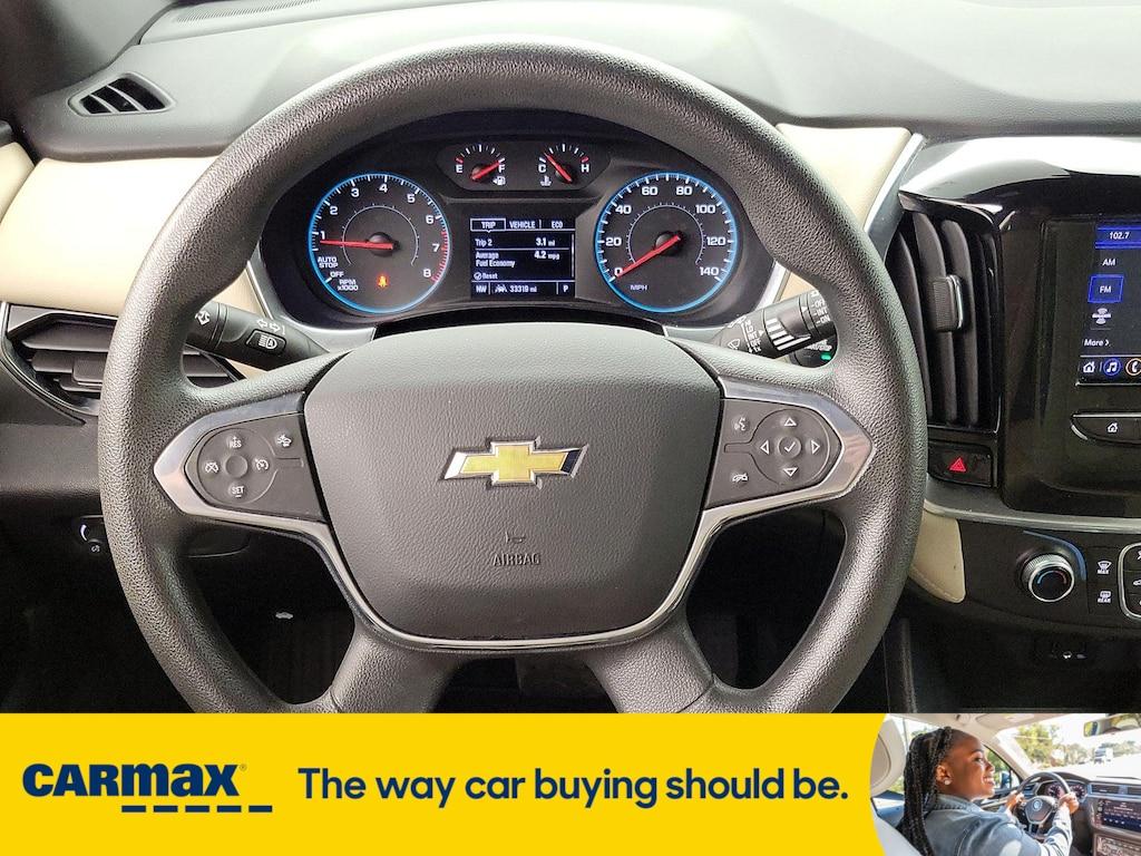 used 2022 Chevrolet Traverse car, priced at $28,998