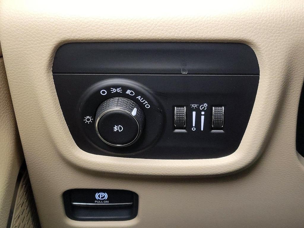 used 2021 Jeep Grand Cherokee L car, priced at $34,998