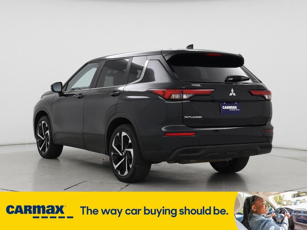 used 2022 Mitsubishi Outlander car, priced at $25,998