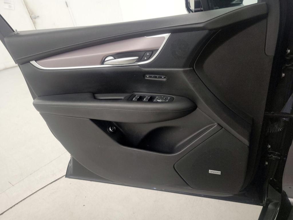 used 2017 Cadillac XT5 car, priced at $20,998