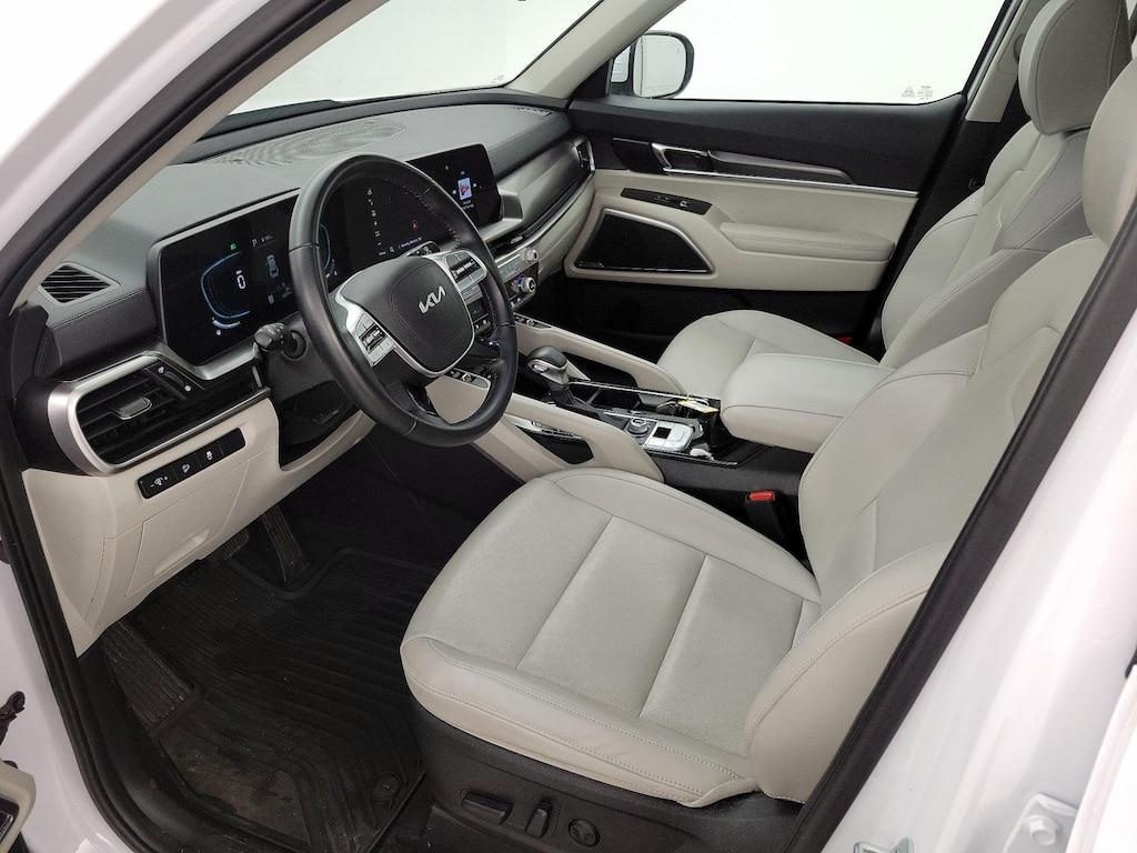 used 2024 Kia Telluride car, priced at $40,998