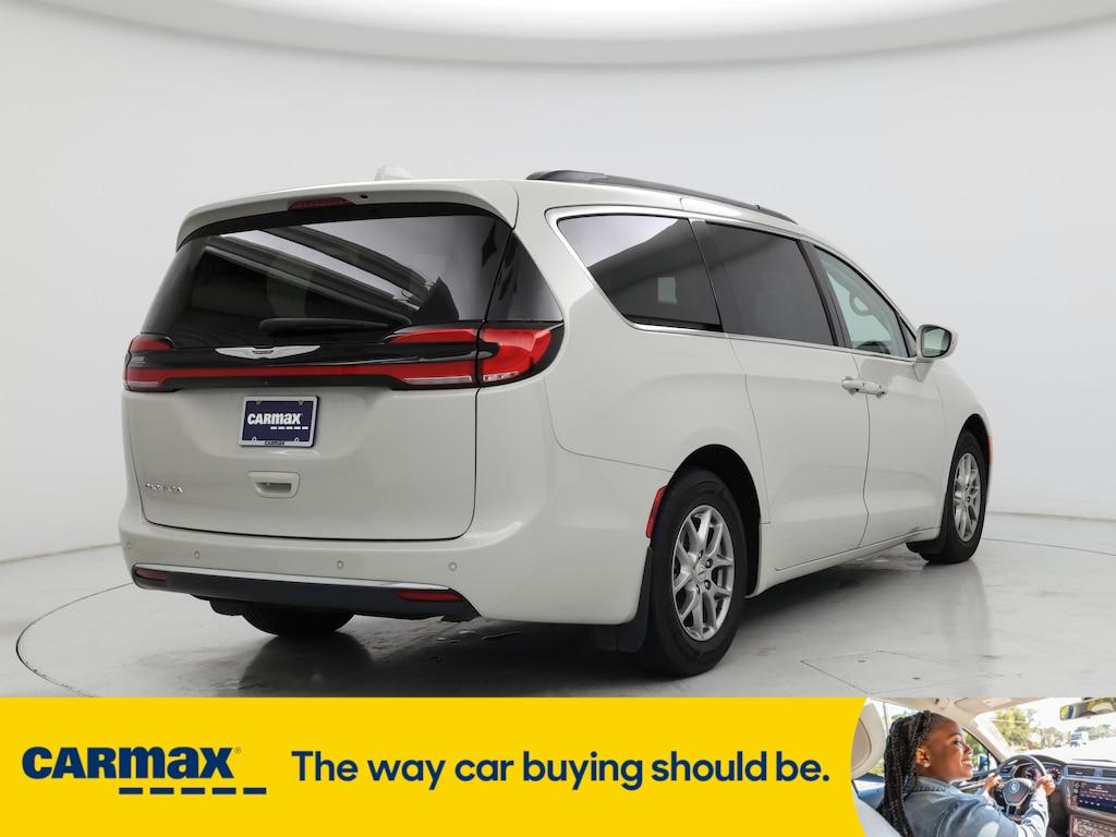 used 2021 Chrysler Pacifica car, priced at $24,998
