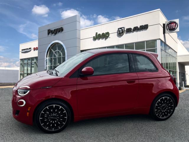 new 2024 FIAT 500e car, priced at $34,095