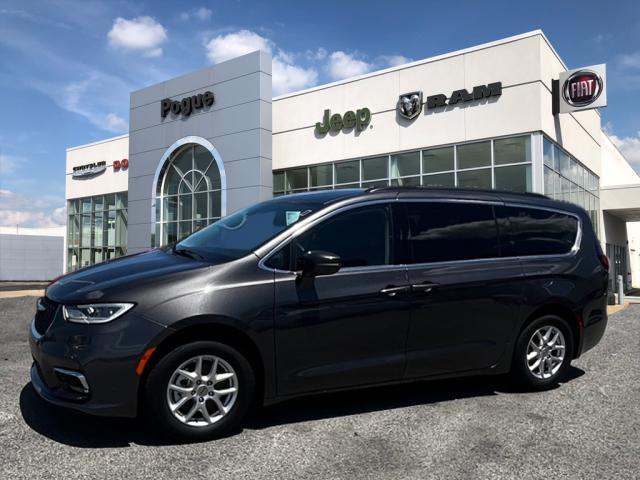 used 2022 Chrysler Pacifica car, priced at $26,145