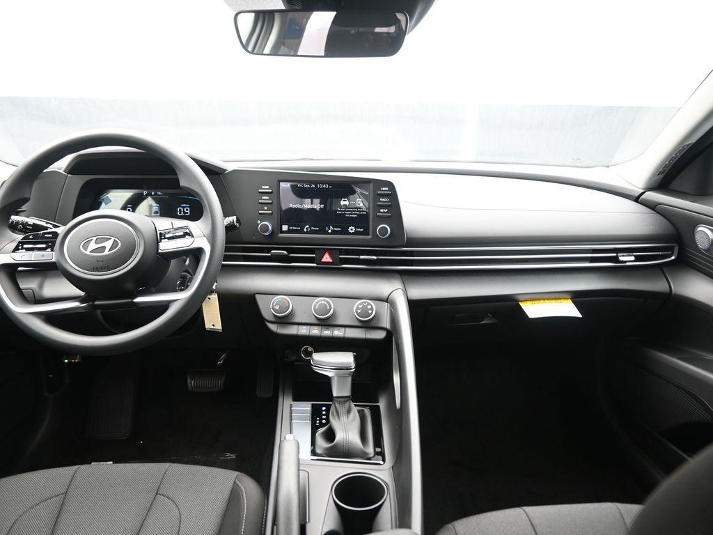new 2025 Hyundai Elantra car, priced at $22,670