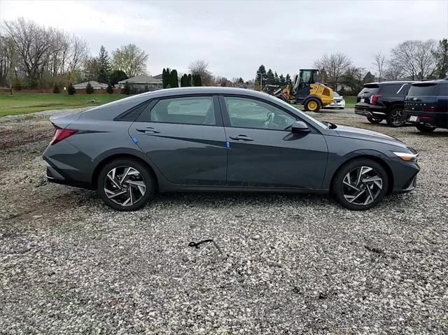 new 2025 Hyundai Elantra car, priced at $24,118