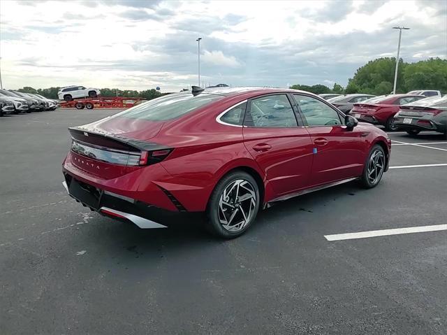 new 2024 Hyundai Sonata car, priced at $31,221