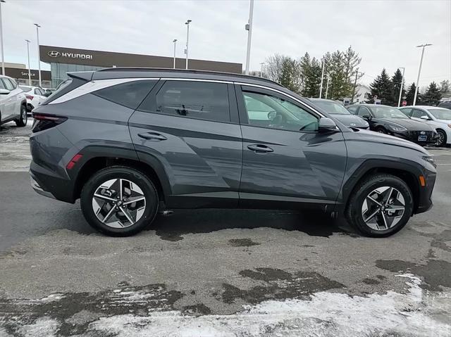 used 2025 Hyundai Tucson Hybrid car, priced at $36,428