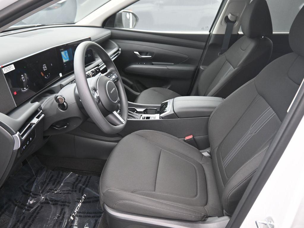 new 2025 Hyundai Tucson car, priced at $31,102