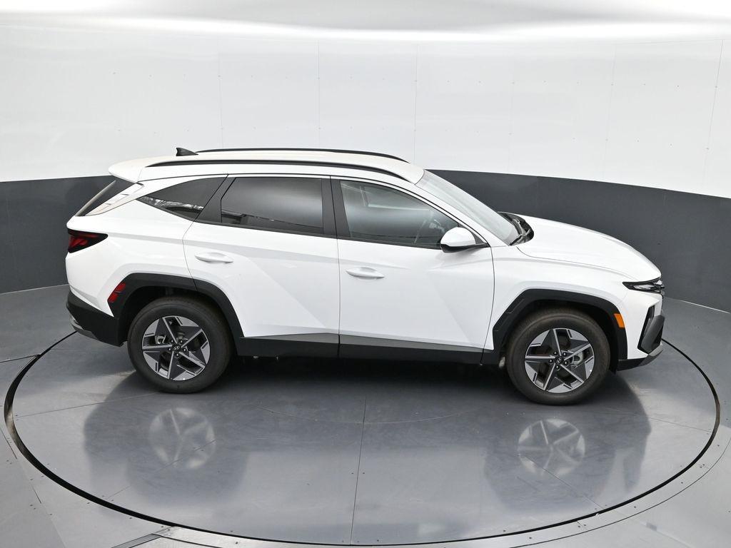new 2025 Hyundai Tucson car, priced at $31,102