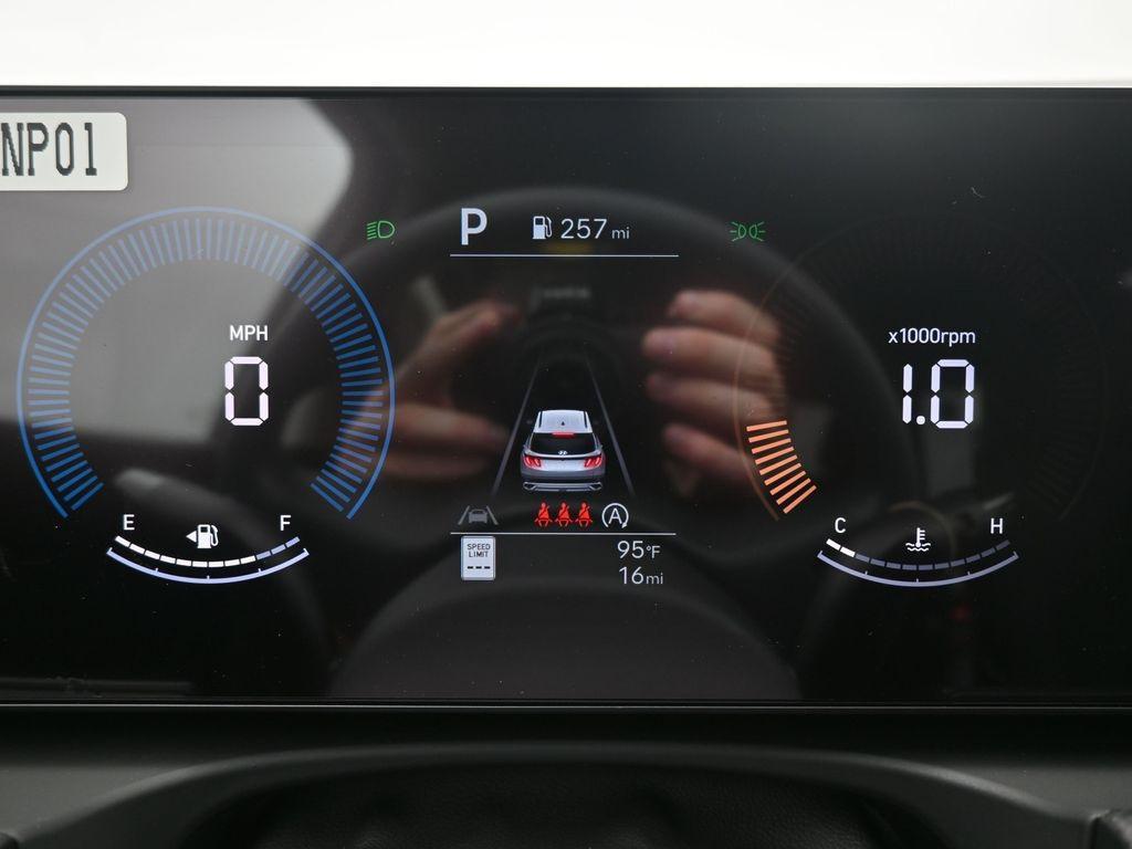new 2025 Hyundai Tucson car, priced at $31,102