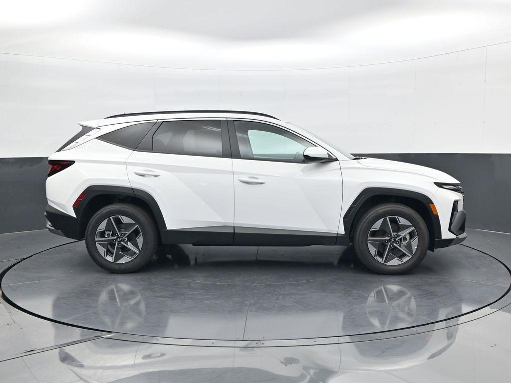 new 2025 Hyundai Tucson car, priced at $31,102