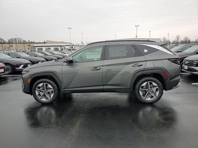 new 2025 Hyundai Tucson Hybrid car, priced at $37,554