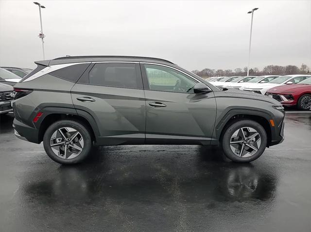 new 2025 Hyundai Tucson Hybrid car, priced at $37,554