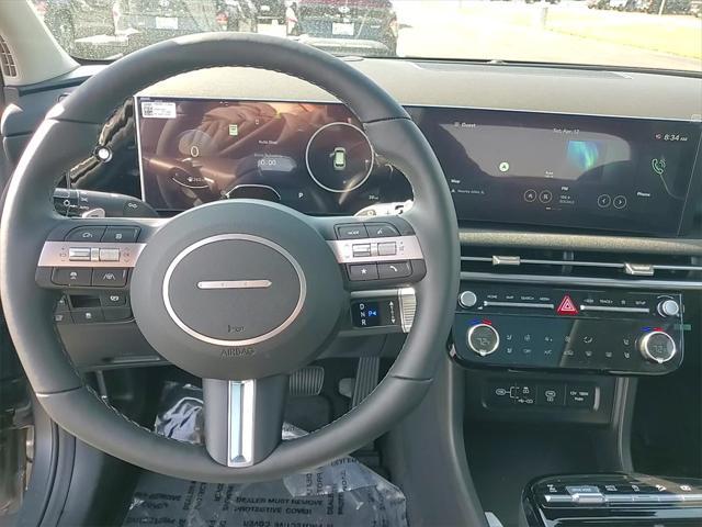 new 2025 Hyundai Tucson car, priced at $40,000