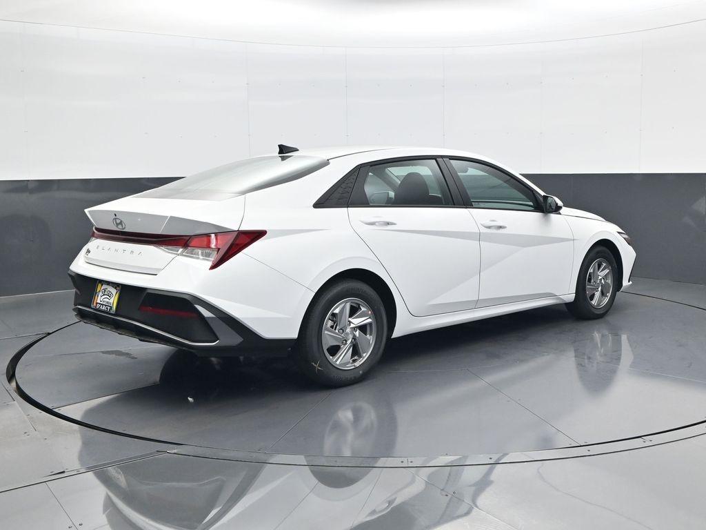 new 2025 Hyundai Elantra car, priced at $22,213