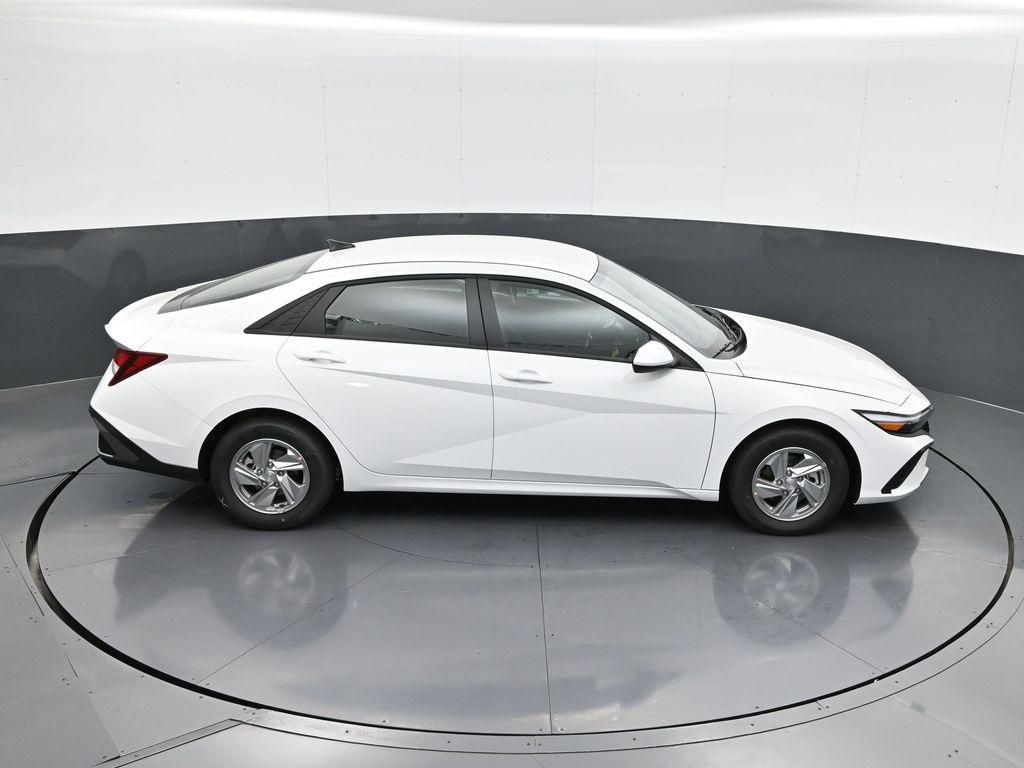 new 2025 Hyundai Elantra car, priced at $22,213