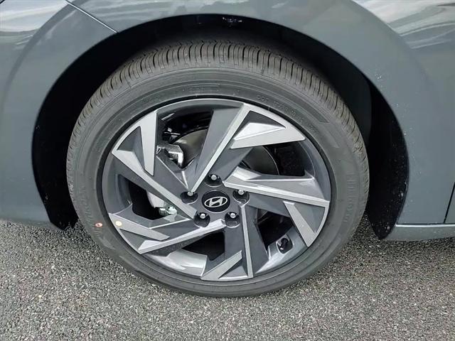 new 2025 Hyundai Elantra car, priced at $26,352
