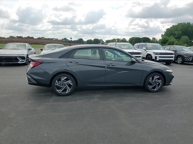 new 2025 Hyundai Elantra car, priced at $26,352